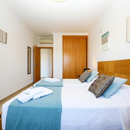 A68 - Palmeiras Paz Apartment Лагос Екстериор снимка