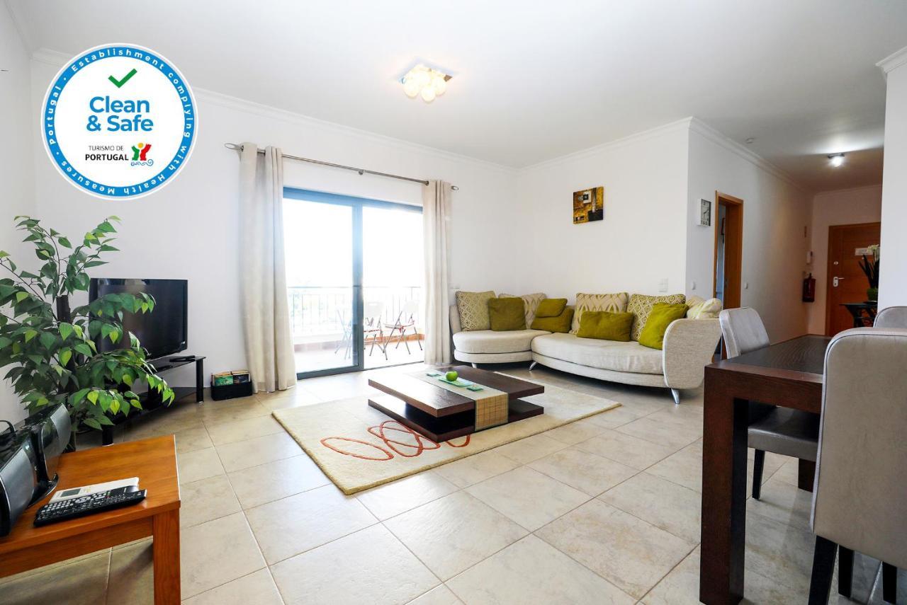 A68 - Palmeiras Paz Apartment Лагос Екстериор снимка