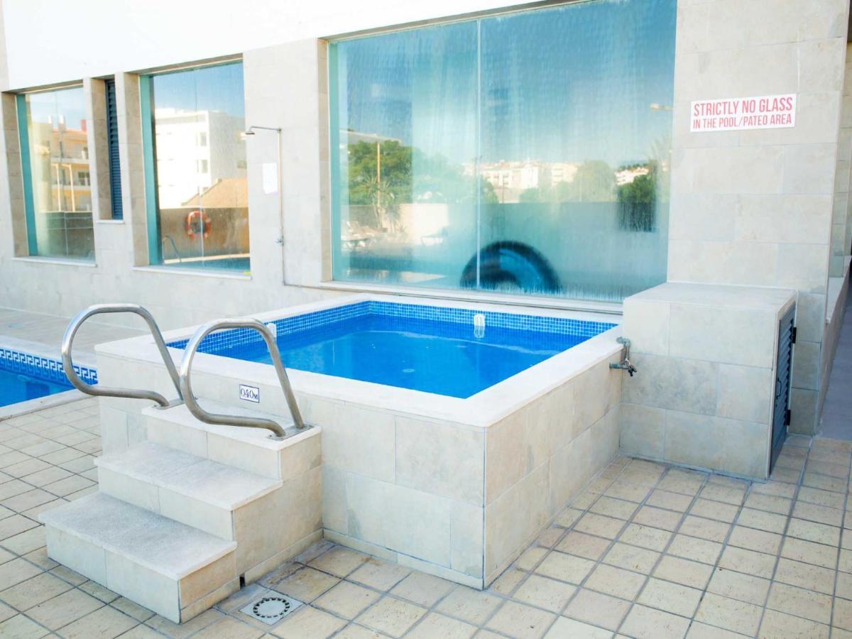 A68 - Palmeiras Paz Apartment Лагос Екстериор снимка